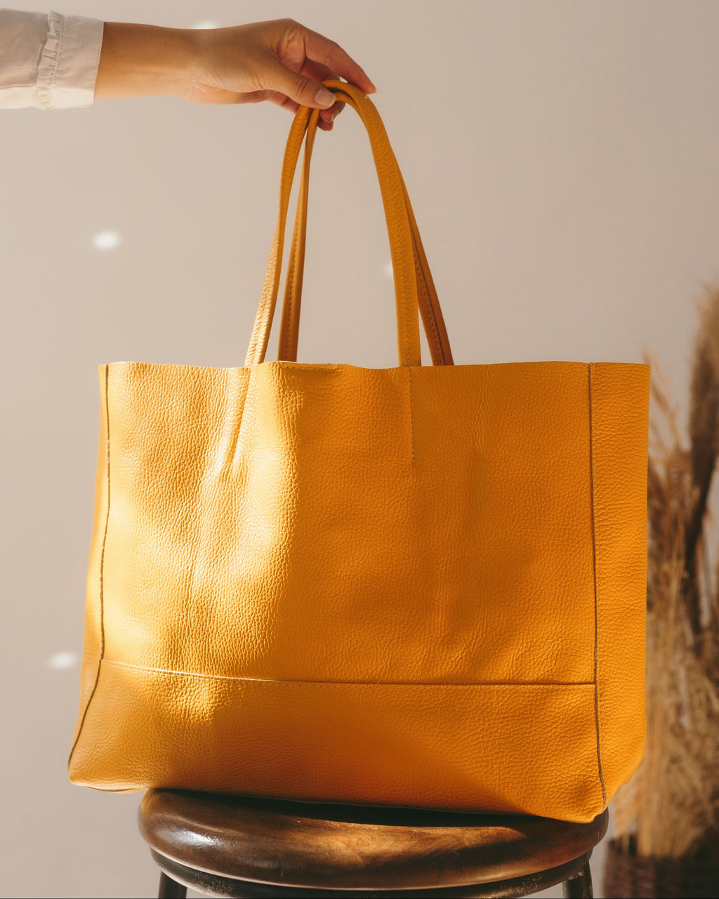 Daily Leather Tote
